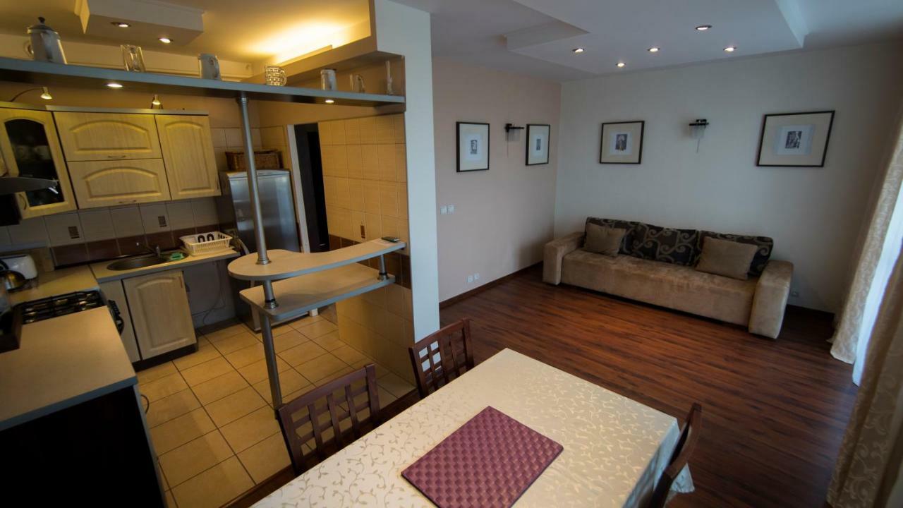 Mieszkanie Na 10 Pietrze Apartment Cieszyn  Ngoại thất bức ảnh